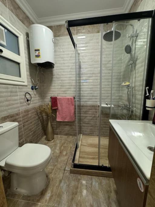 Luxury 3-bd مدينتي شقه فندقيه فاخره *